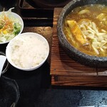 Sanukiudon Fukuwauchi - 石焼きカレーうどん定食
