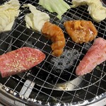 大衆焼肉ホルモン よっとこ - 