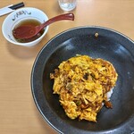 Gyouza No Oushou - カラたま丼 スープ付き