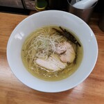 Chicks - 鶏塩 SOBA　930円