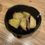 Sousaku Obanzai Motto Shiawaseni Naritai - サツマイモのレモン煮