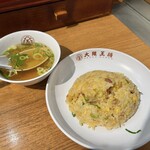 大阪王将 - 五目炒飯(ハーフ)/450円♪