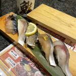 沼津魚がし鮨 流れ鮨 - 