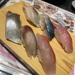 沼津魚がし鮨 流れ鮨 - 