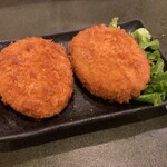 久助 - 牛肉コロッケ(450円)