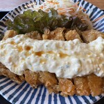 炭焼トリコ - 腹ペコにはごはん赤だしおかわりできるようでしたよ