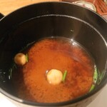 鮨と一品　いちかわ - 赤だし