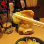 酒蔵 力 - いただきま～す。モグモグモグ♪うっ、旨い！