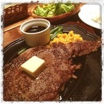 エルドラド - 料理写真:ハーフステーキ

やっぱ、うまいっ！