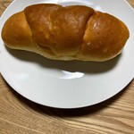 エディアールベーカリー 新宿本店 - 塩バターロール