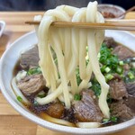 今浪うどん - 肉肉うどん中 アップ