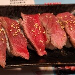 トロ金 - ローストビーフ寿司