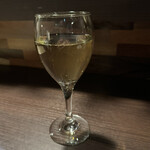 Rojiura Dainingu Burio - グラスワイン
