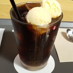 cafe fikasmysa - コーヒーフロート