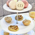 CAFE DIOR by LADUREE - 