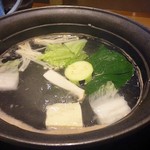 Hakata Shabushabu Irodori - 野菜や豆腐も付いていて、必要十分な感じです