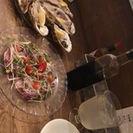 牡蠣とワインと魚と肉と。元住吉にて - 