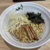 焼き油そば専門店 焼爺 - 麺爺の油そば 醤油味 並盛(730円) 追加トッピング前。