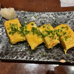Jidoriya - 三つ葉とねぎの出汁巻き玉子