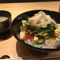 SUSHI TOKYO TEN、 新宿店 - 