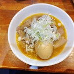 大衆酒場いごっそ - 煮込み（玉子入り）