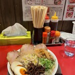 ラーメン　赤組 - 