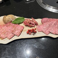 焼肉 喰心 - 