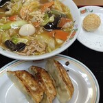 餃子の王将 - 