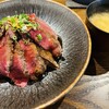 ステーキ丼 くに美