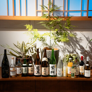 We offer a wide variety of alcoholic beverages, including local sake from Kyushu and premium highballs.