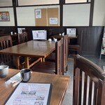 大村支店 - 店内