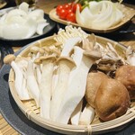 生ラムジンギスカン ラムと羊 - きのこ盛り大