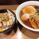 中華ラーメン うえだ - 