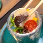 日本料理 TOBIUME - 海鼠を低温調理し、弾力と軟らかさを両立
      他では味わえないクオリティの海鼠かと思います