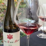 日本料理 TOBIUME - お酒⑭ドメーヌ・タカヒコ・ナナ・ツ・モリ・ピノ・ノワール2016(赤ワイン、北海道)
      葡萄品種:ピノ・ノワール100%