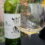 日本料理 TOBIUME - お酒④菊鹿　シャルドネせせらぎ2021(熊本)
      葡萄品種:シャルドネ100%