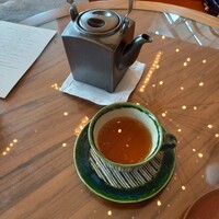 ザ タヴァン グリル＆ラウンジ - 