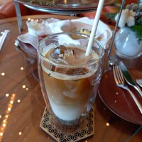 ザ タヴァン グリル＆ラウンジ - 