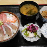 22847895 - おまかせ丼