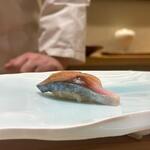 鮨 なんば - 鯖～白板昆布乗せ