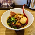 ラーメン酒場まる五 - ポルチーニ