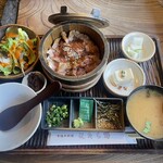 筑波山 ひたち野 - 常陸牛ロースひつまぶし5500円