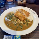 カレーハウス ＣｏＣｏ壱番屋 - パリパリチキンカレーにハーフほうれん草1038円