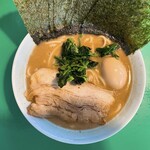 家系ラーメン 加藤商店 - 