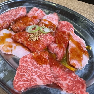 肉の満牛萬 - 料理写真: