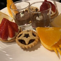 CINQ - 