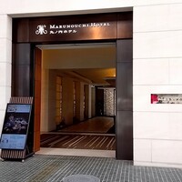 ポム・ダダン - 