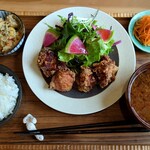 .のぼる食堂. - 料理写真:自家製塩麹の恵那鶏唐揚げ定食