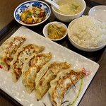 広東料理 瑞華樓 - 特製大餃子5個＋麻婆豆腐にスープ,搾菜,デザート付き