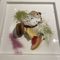 COLONIAL BEACH 横浜ハンマーヘッド - 